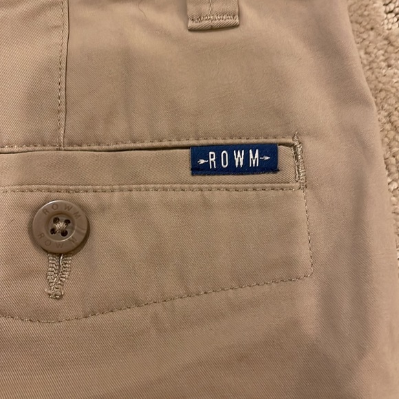 Men’s ROWM khaki shorts - Picture 3 of 4